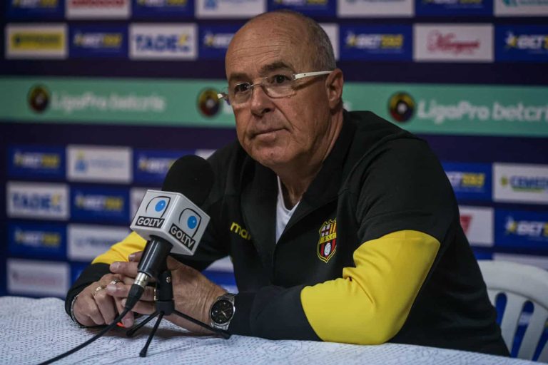 Célico: “Estoy contento por la actitud de los jugadores”