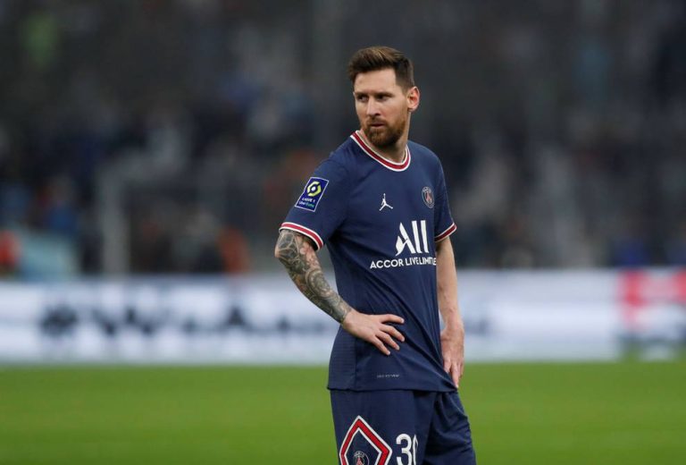 MALAS NOTICIAS EN PSG: Leo Messi será baja ante Angers por lesión