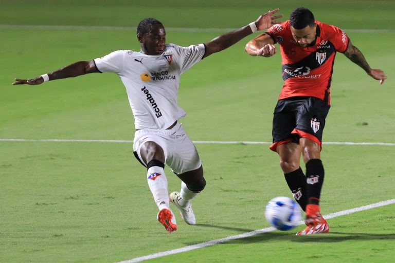 (VIDEO) “Ayer fue una de las noches más terroríficas de la historia continental de LDU”