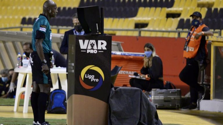 Noticia Banco Guayaquil: Barcelona solicita VAR para las próximas 5 fechas de LigaPro BETCRIS