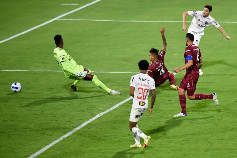 (VIDEO) CON ‘DIDA’ TITULAR: Deportes Tolima cayó ante Atlético Mineiro