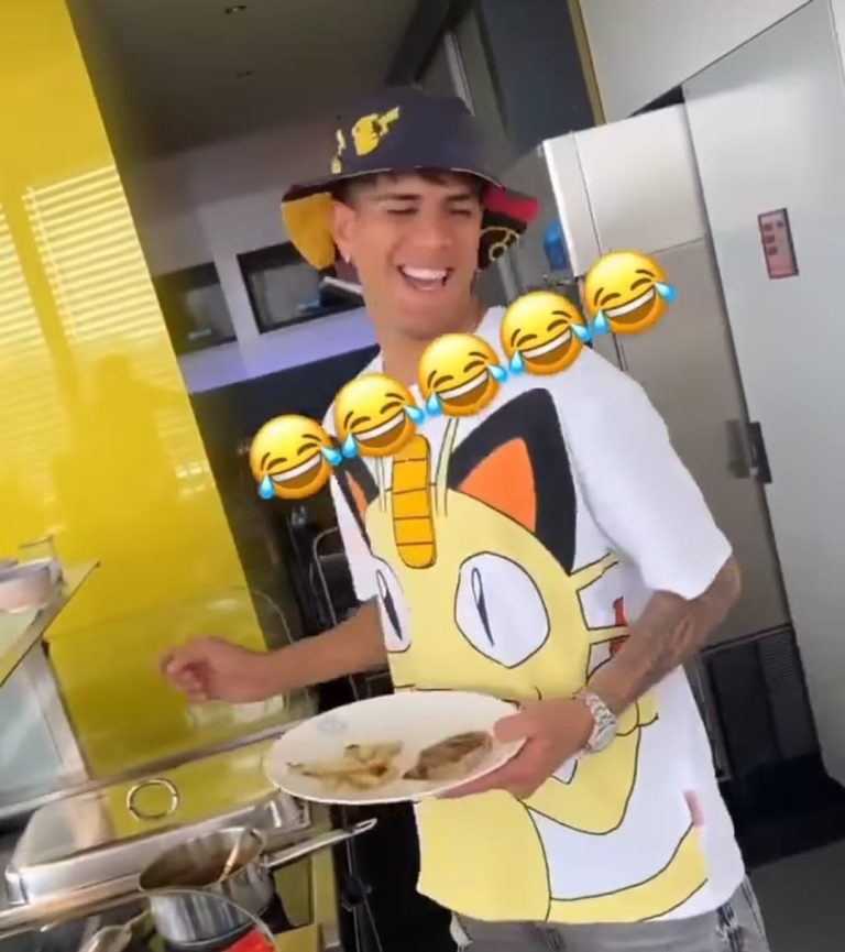 (VIDEO) Piero Hincapié, un fan de Pokémon