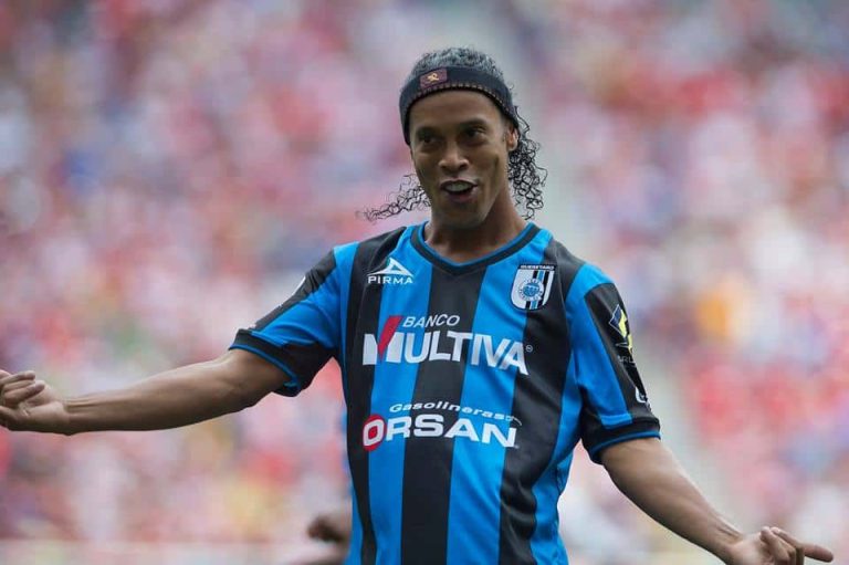 LA HISTORIA: A Ronaldinho lo echaron de un entrenamiento por cábala