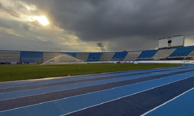 (VIDEO) Nuevas luminarias para el estadio Alberto Spencer