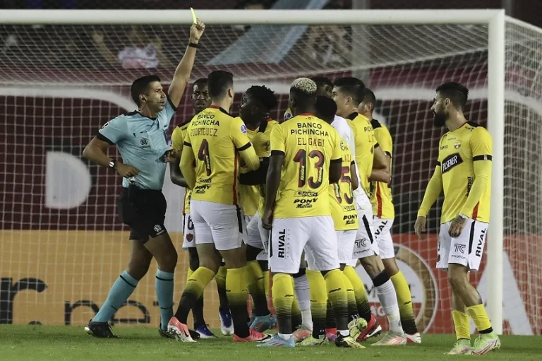 POR EL PARTIDO Vs. LANÚS: BSC y su carta a la Comisión de Arbitraje de la CONMEBOL