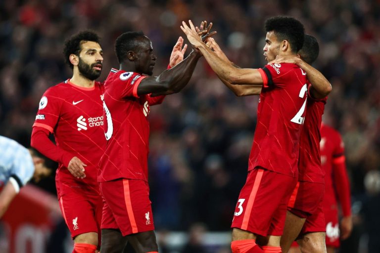 (VIDEO) ¡PALIZA EN ANFIELD! Exhibición del Liverpool ante el United
