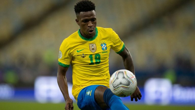 “Es un burro”: Campeón Mundial con Brasil liquidó a Vinicius Jr