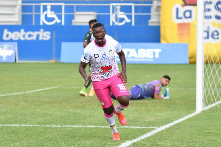 (VIDEO) ¡VICTORIA CETÁCEA! Delfín se impuso ante Orense en Manta