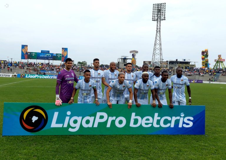 3 jugadores de 9 De Octubre fueron enviados a la reserva