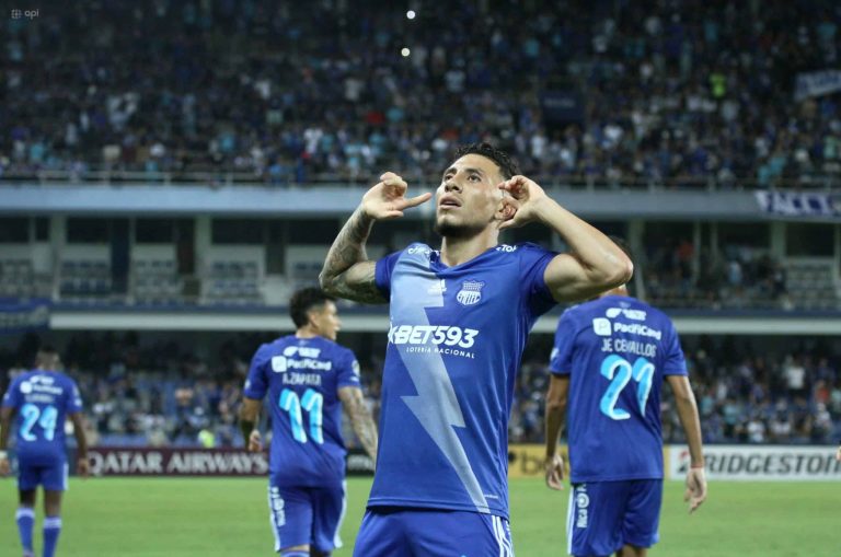 (VIDEO) FESTIVAL AZUL: Emelec goleó 7-0 y clasificó a octavos
