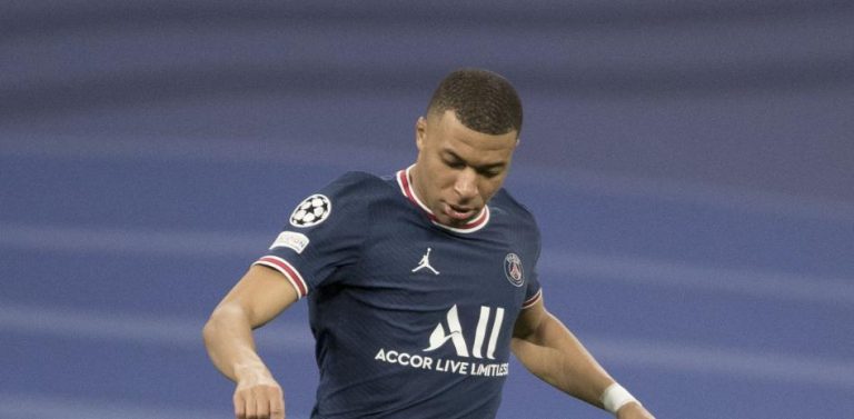 En Francia anuncian una reunión entre Mbappé y PSG