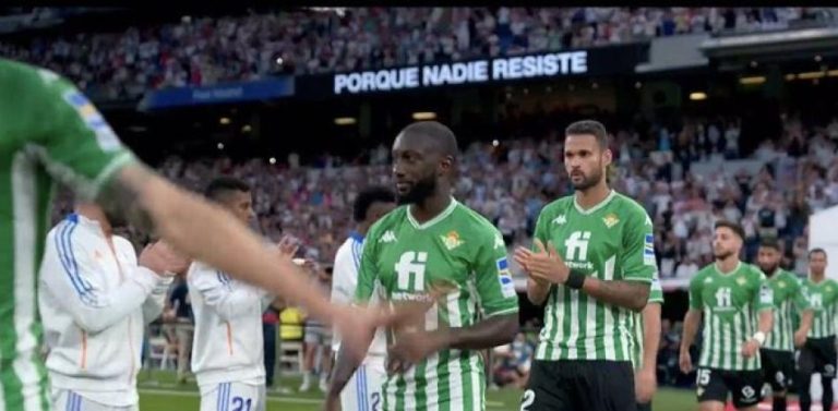 (VIDEO) ¡GESTO DE CAMPEONES! El doble pasillo entre Real Madrid y el Real Betis