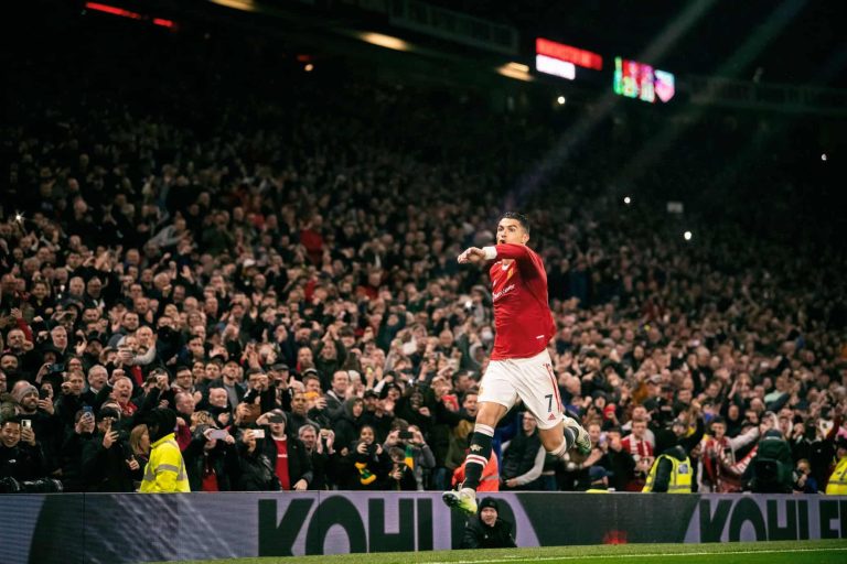 (VIDEO) CR7 MARCÓ: Goleada del Manchester United en Old Trafford