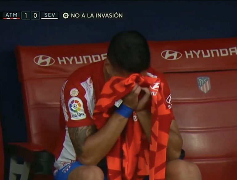 (VIDEO) Las lágrimas de Luis Suárez en su último partido con el Atlético