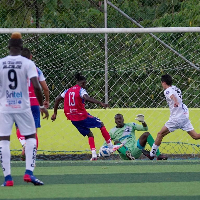 (VIDEO) FÚTBOL EN LA AMAZONÍA: Danubio SC perdió ante Portoviejo