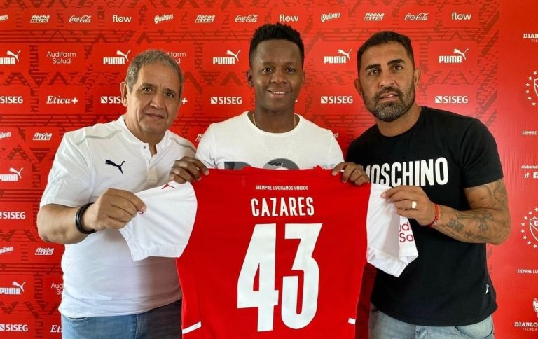 BAJA PARA SUDAMERICANA: Juan Cazares, con COVID-19