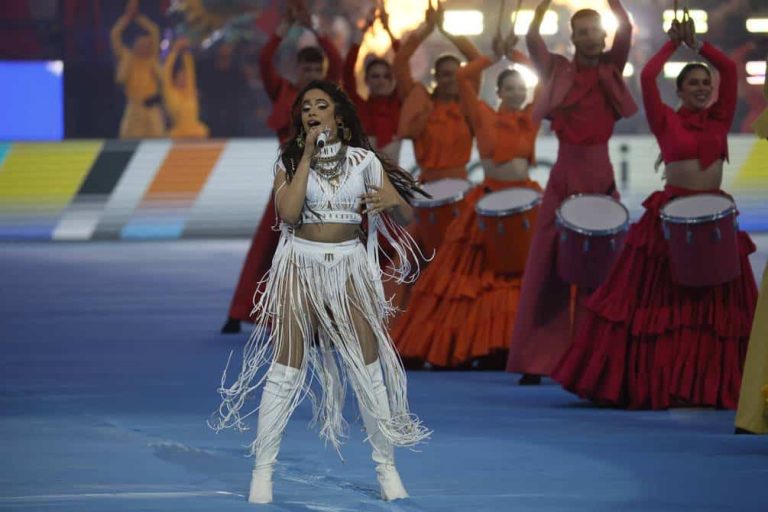 Camila Cabello ‘estalla’ contra los aficionados de la Champions y luego se arrepiente