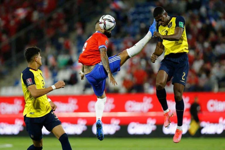 “Al fútbol chileno hay que incendiarlo” / Por Vito Muñoz