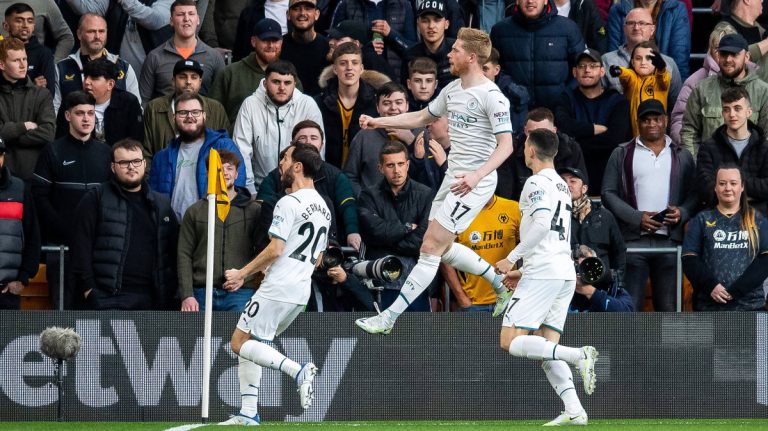 (VIDEO) Póker de De Bruyne y goleada del City