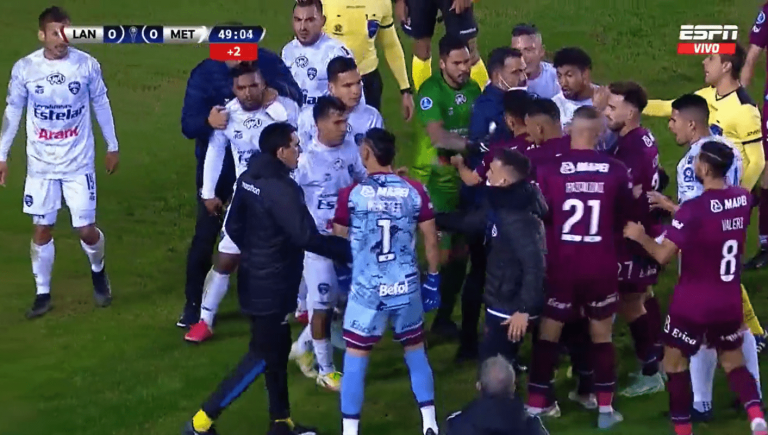 (VIDEO) Picante final de 1T: Incidentes en el Lanús Vs. Metropolitanos