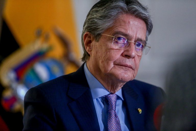 #NTF Guillermo Lasso dio positivo para covid-19