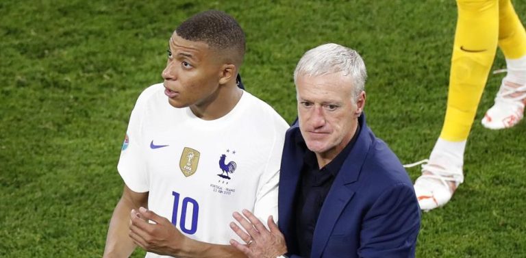Mbappé dice que se planteó dejar la selección por racismo