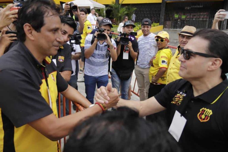 (VIDEO) Cevallos a Alfaro Moreno: “Algún día se les acabará el poder y serán cualquier persona”