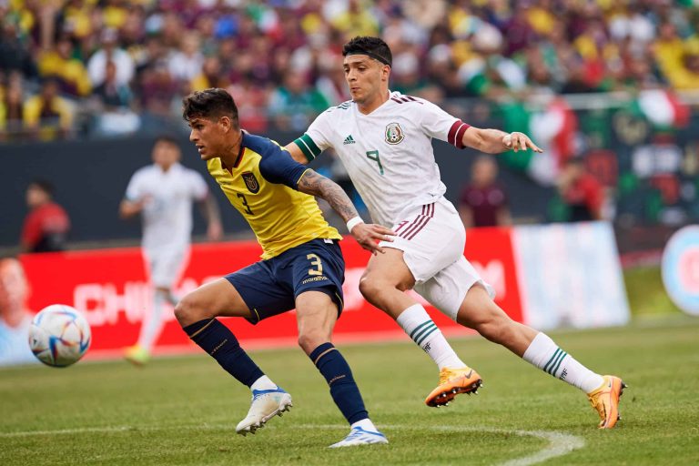 La TRI no pudo vencer a México: empate sin goles