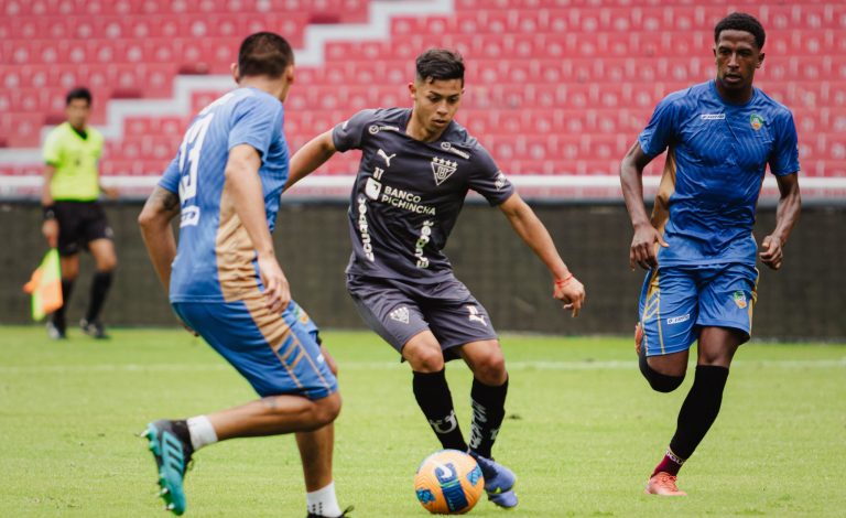 DE CARA A LA FASE 2: LDU goleó a Cumbayá en un amistoso