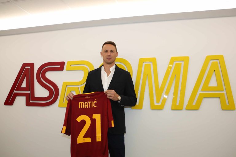 Matic, nuevo refuerzo para la Roma de Mourinho