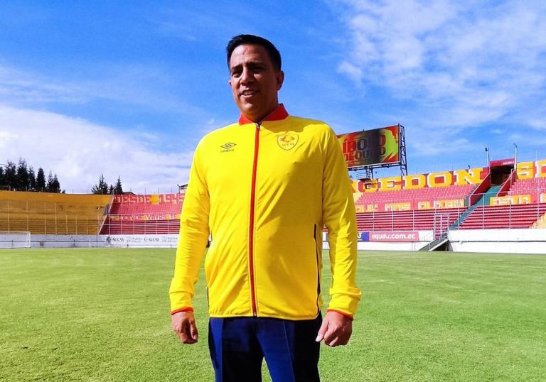 (VIDEO) César Farías: “Aucas tiene mucha hinchada y es un grande dormido”