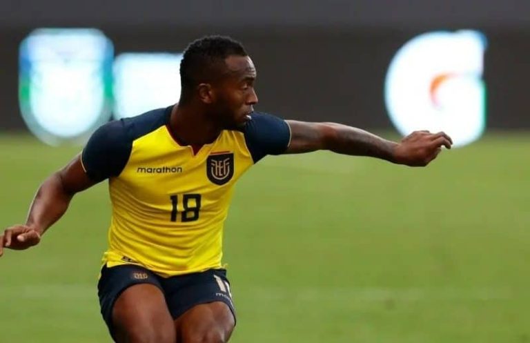 Delfín lo anunció, pero entrena con Aucas…