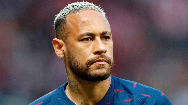Chelsea estaría interesado en Neymar