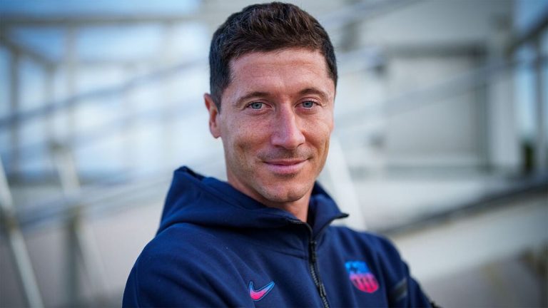 (VIDEO) Cláusula de 500 millones de euros: Lewandowski, nuevo jugador del FC Barcelona