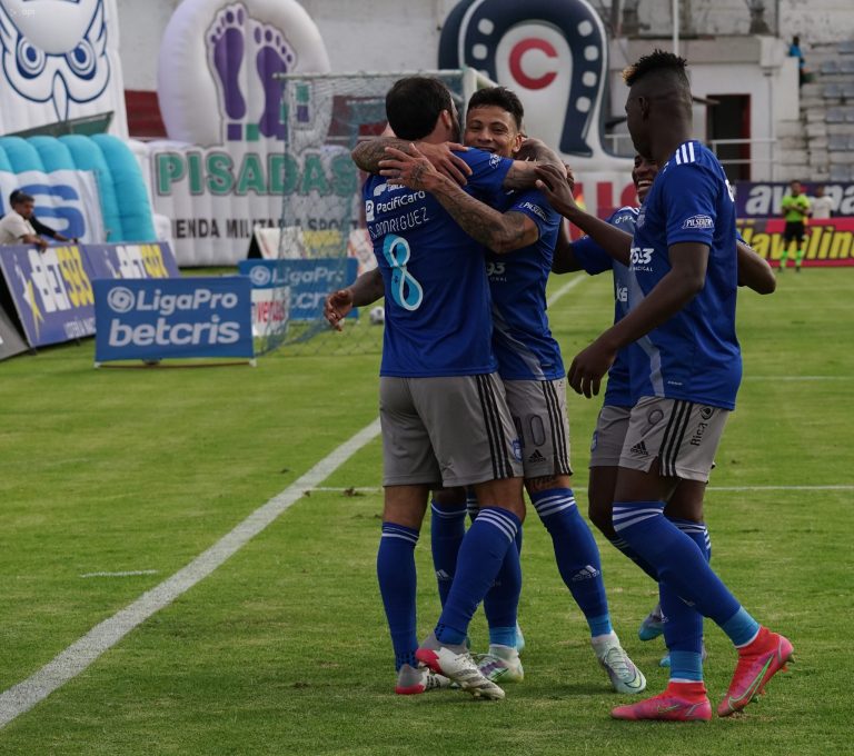 El posible 11 de Emelec para su debut en la Copa Ecuador