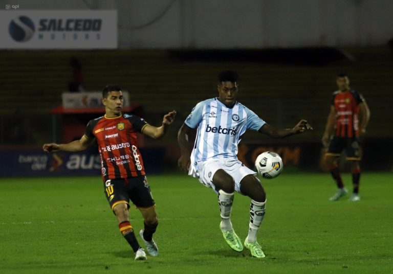 POR LA MÍNIMA: Deportivo Cuenca superó a Guayaquil City
