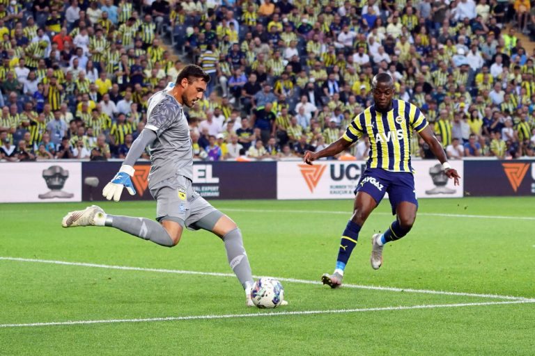 (VIDEO) FASE PRELIMINAR: El Fenerbahçe de Enner Valencia, eliminado de la Champions