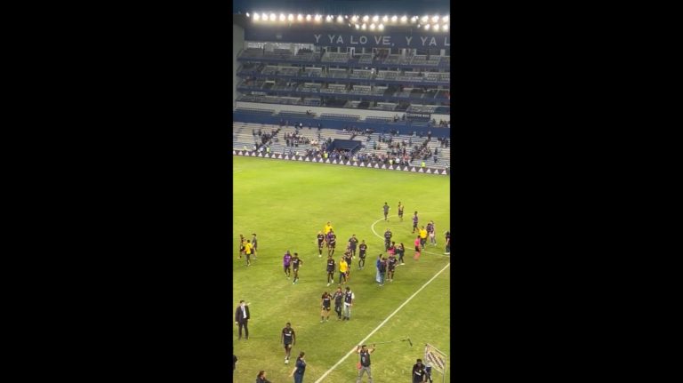 (VIDEO) “ESO ES EQUIPO”: Hinchas de Emelec aplaudieron al Aucas