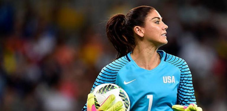 Hope Solo acepta un fuerte castigo tras manejar alcoholizada