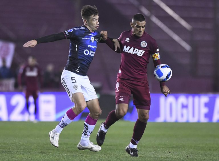 CON UNO MENOS: IDV empató en Argentina y clasificó a cuartos de final