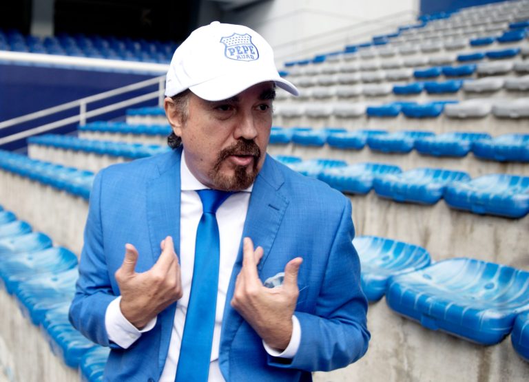 (VIDEO) José Auad: “Rescalvo no va conmigo ni para jugar indoor”