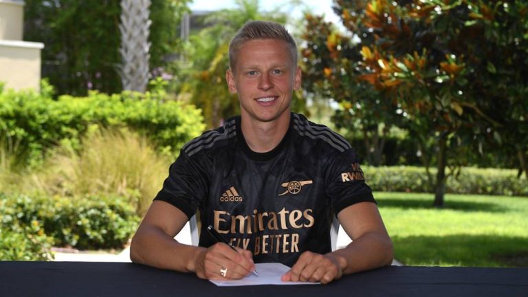 Zinchenko, nuevo jugador del Arsenal