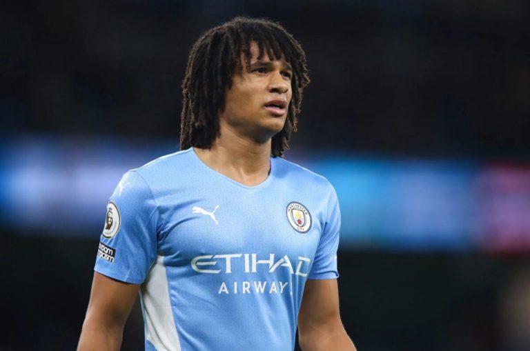 Aké cerca del regresar al Chelsea