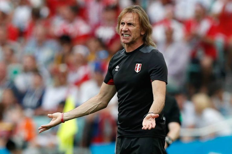 OFICIAL: Ricardo Gareca se va de la selección de Perú