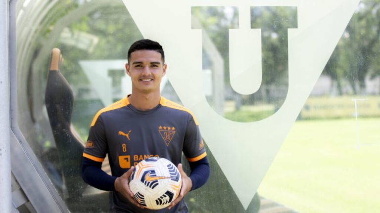 Alvarado y Domínguez estarán con la Tri en los amistosos de septiembre