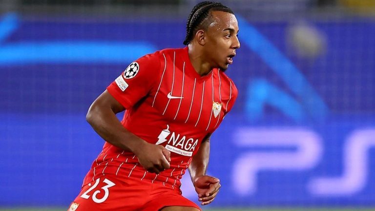 El Barça tomó la delantera por Koundé