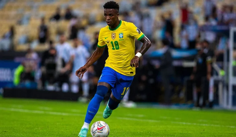 Vinícius Jr: “Espero ganar el Balón de Oro algún día”
