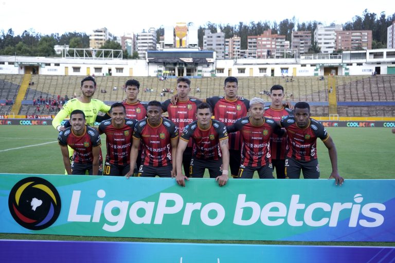 (VIDEO) Deportivo Cuenca inició el proceso de renovación con algunos jugadores