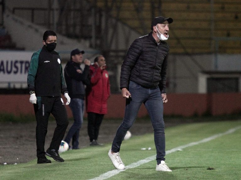 OFICIAL: Guillermo Duró, nuevo DT de Delfín SC