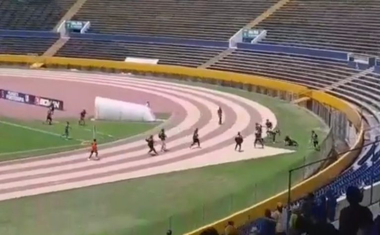MÁS DETALLES: Hinchas del Dep. Quito fracturaron la nariz del cuarto árbitro
